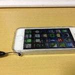 【 iPhone 5 】 ネックストラップをつけるのに最適な ソフトケース　Highend berry