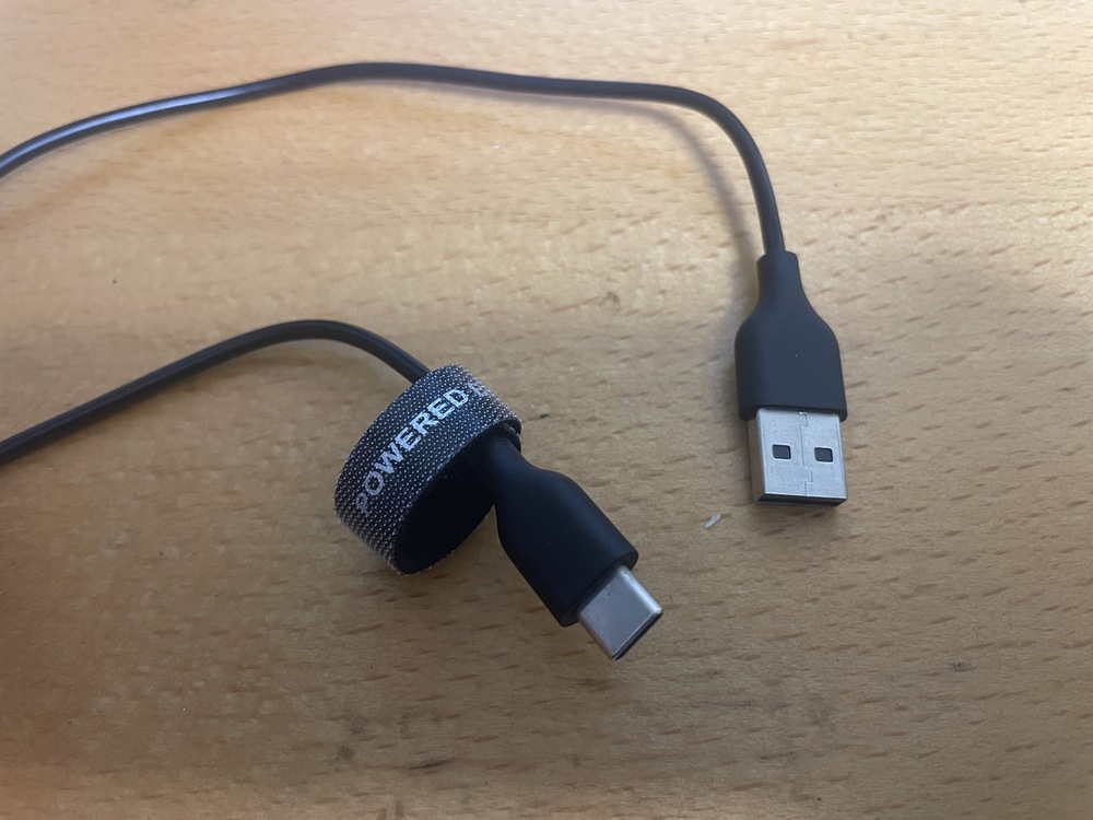 USB-C & USB-Aケーブル